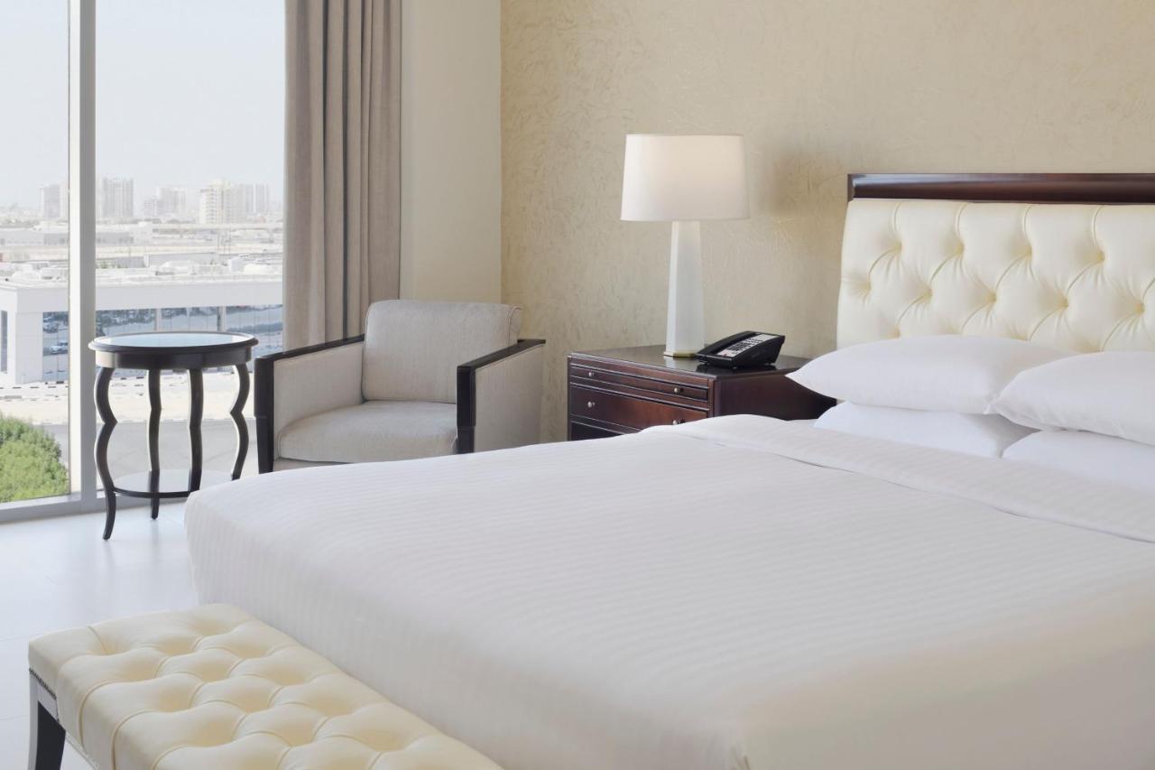 Delta Hotels By Marriott Dubai Investment Park Exteriör bild