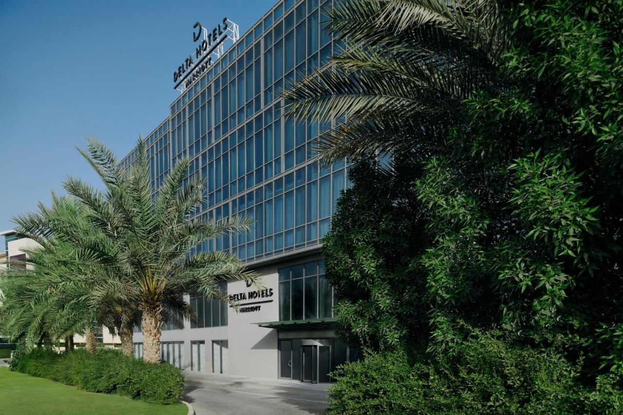 Delta Hotels By Marriott Dubai Investment Park Exteriör bild
