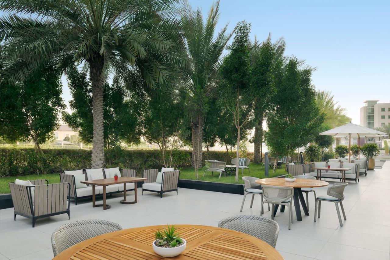 Delta Hotels By Marriott Dubai Investment Park Exteriör bild