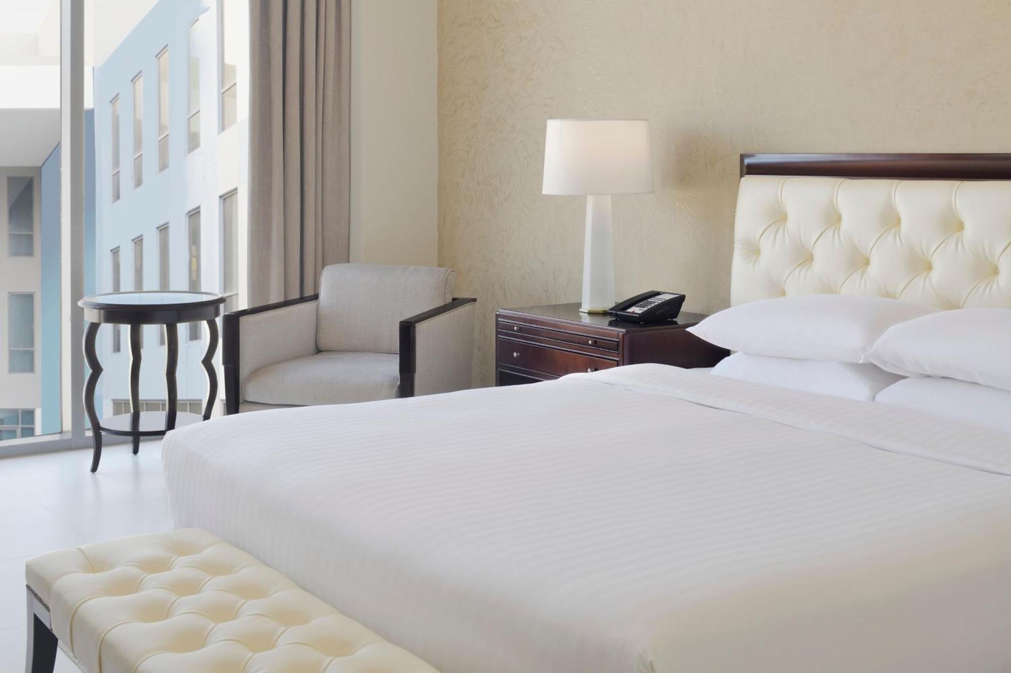 Delta Hotels By Marriott Dubai Investment Park Exteriör bild