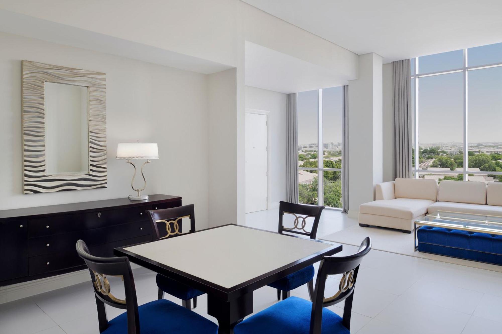 Delta Hotels By Marriott Dubai Investment Park Exteriör bild